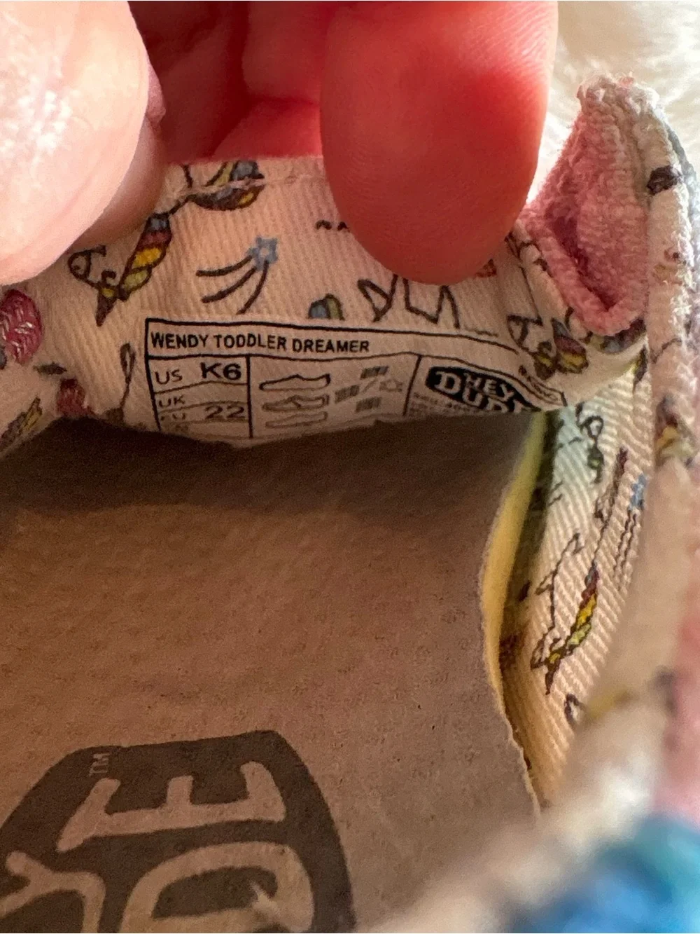 6/$20 Hey Dude Toddler Wendy Dreamer Magic Casual Multicolor Shoes K6